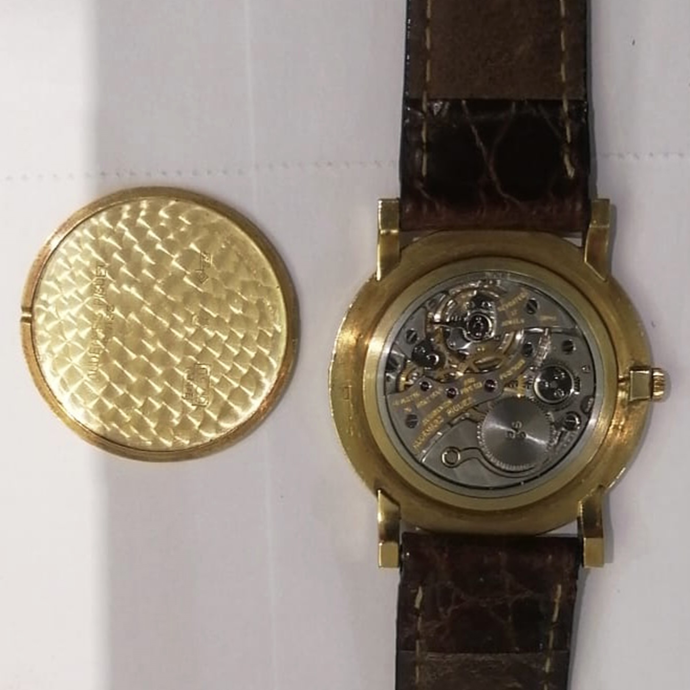 Audemars Piguet - Orologio da polso ultrapiatto in oro giallo 18kt