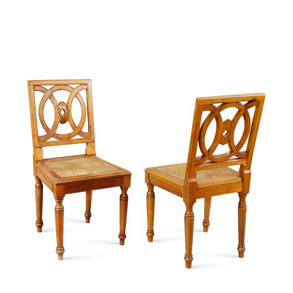 Ten walnut chairs  (Tuscany, 18th-19th century)  - Auction Old Master and 19th century Paintings Furniture and Sculptures - Colasanti Casa d'Aste