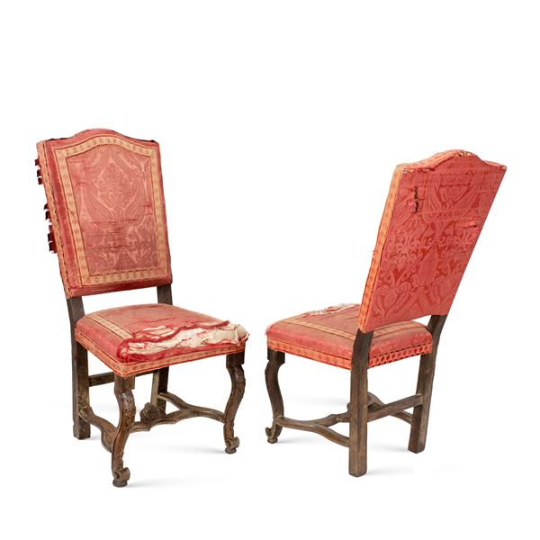 Four walnut chairs  (Lombardy, 16th - 18th century)  - Auction Old Master and 19th century Paintings Furniture and Sculptures - Colasanti Casa d'Aste