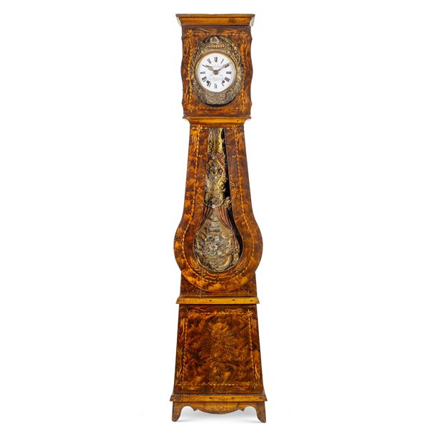 Lacquered wood grandfather clock