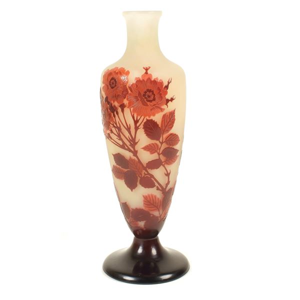 Double layer glass vase, Gallè manufacture  (France, early 20th century)  - Auction Old Master and 19th century Paintings Furniture and Sculptures - Colasanti Casa d'Aste