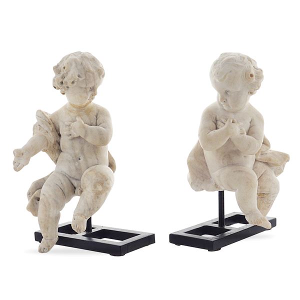 Coppia di sculture in marmo bianco scolpito  (Italia centrale, XVIII Sec.)  - Asta Dipinti Antichi e del XIX Secolo Arredi e Sculture - Colasanti Casa d'Aste