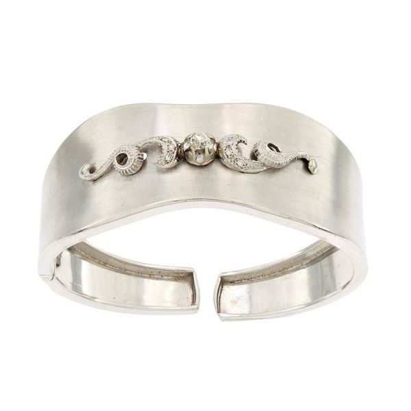 18kt satin white gold and diamonds cuff bracelet