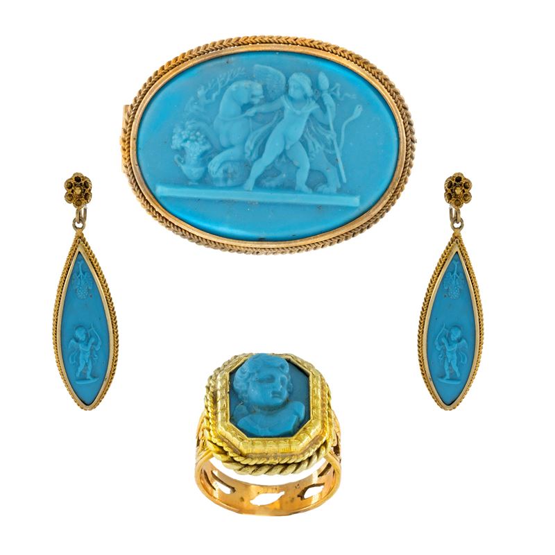 Antica parure in argento dorato e pasta di turchese