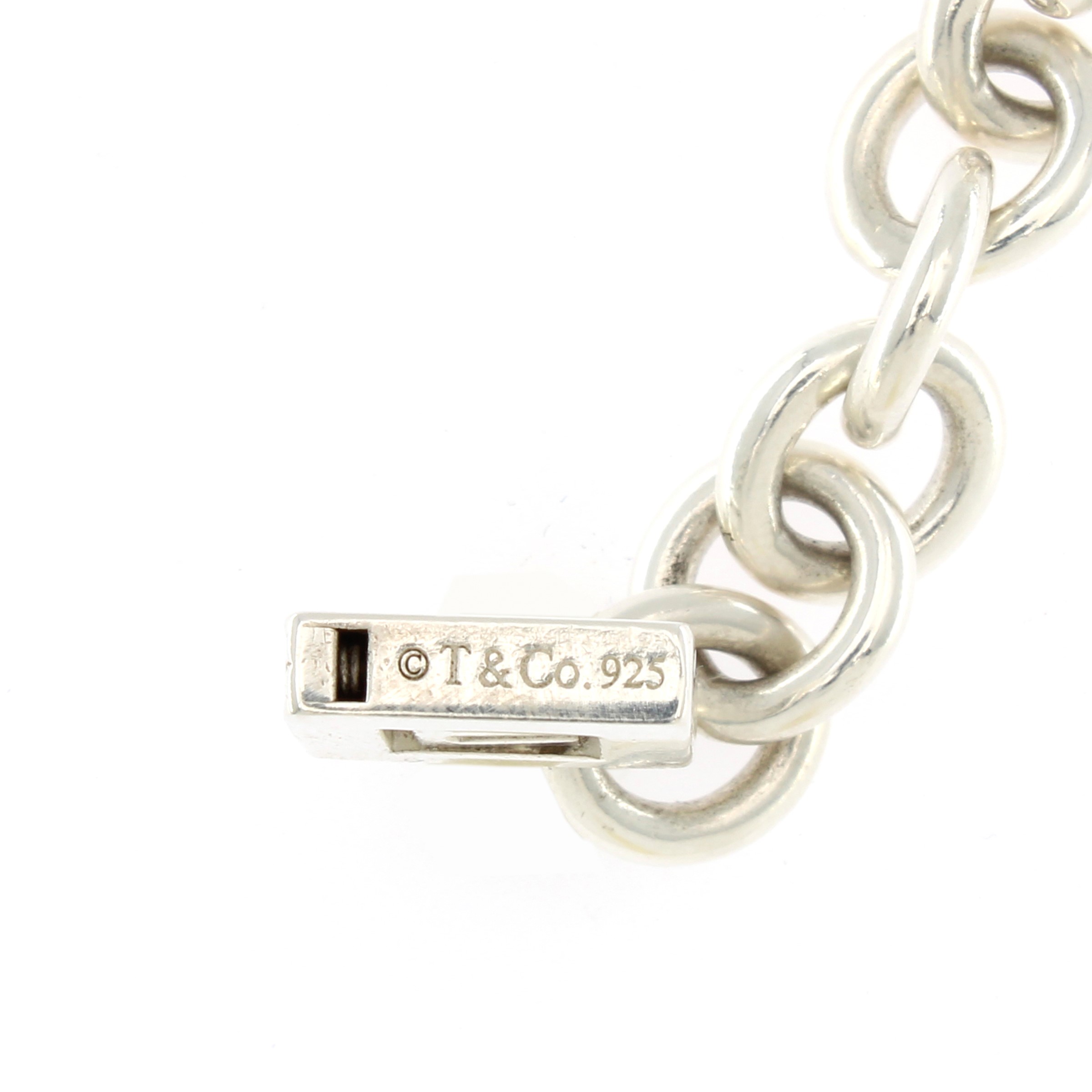 Tiffany & Co. bracciale lucchetto con iniziale in argento 925