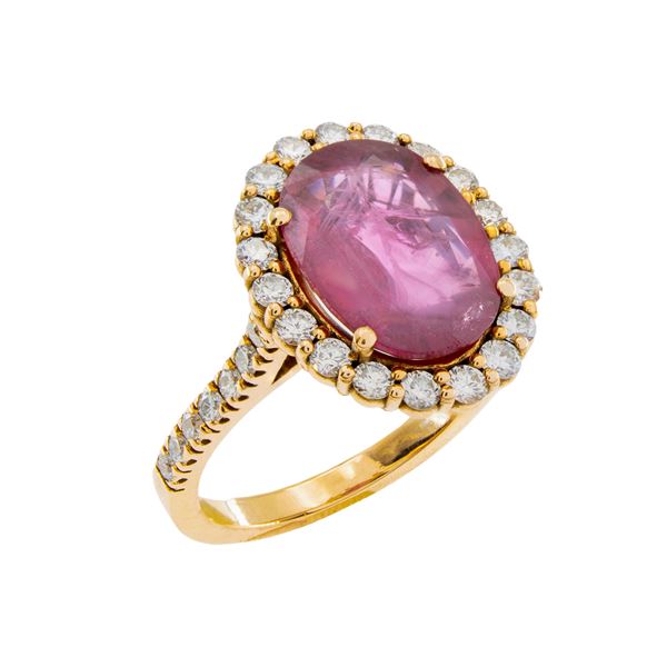 18kt rose gold ring with 4.66 ct natural ruby