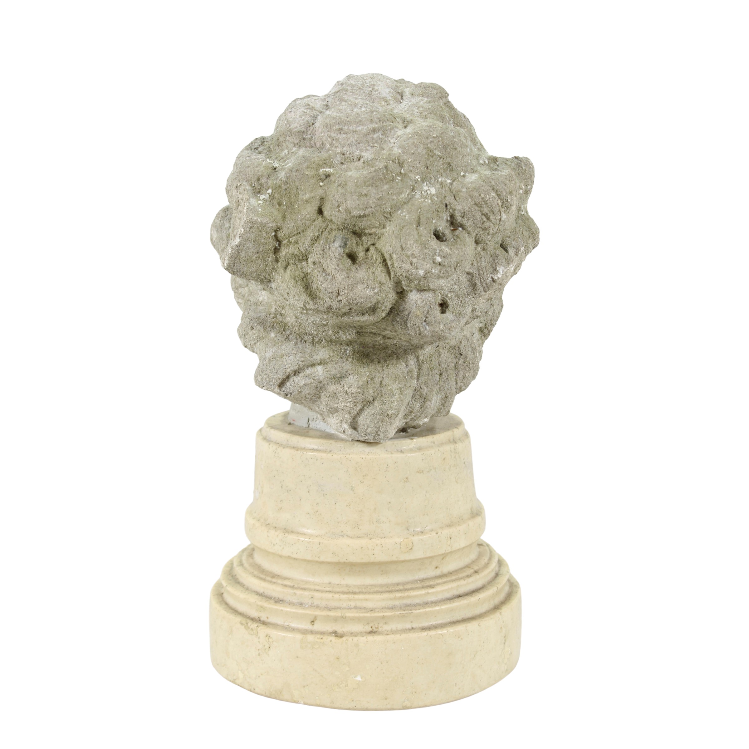 Scultura in Peperino