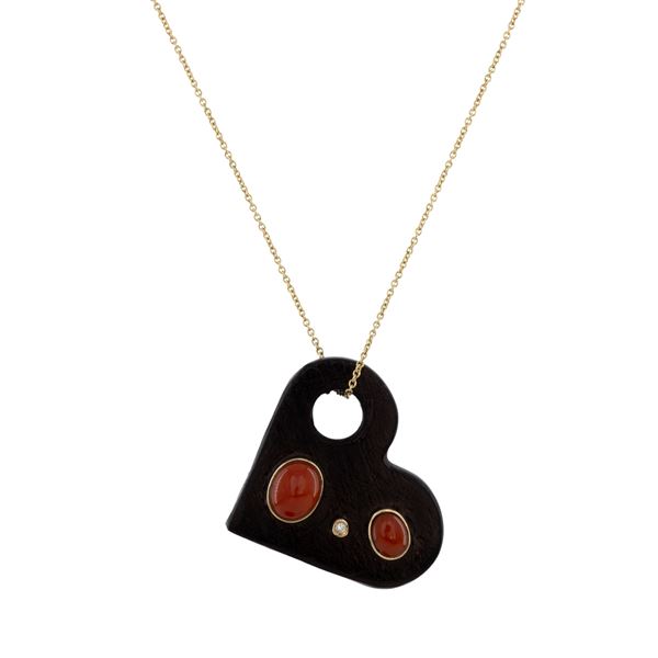 Pendente cuore in ebano, corallo e diamante  - Asta Gioielli Orologi e Fashion Vintage Web Only - Colasanti Casa d'Aste
