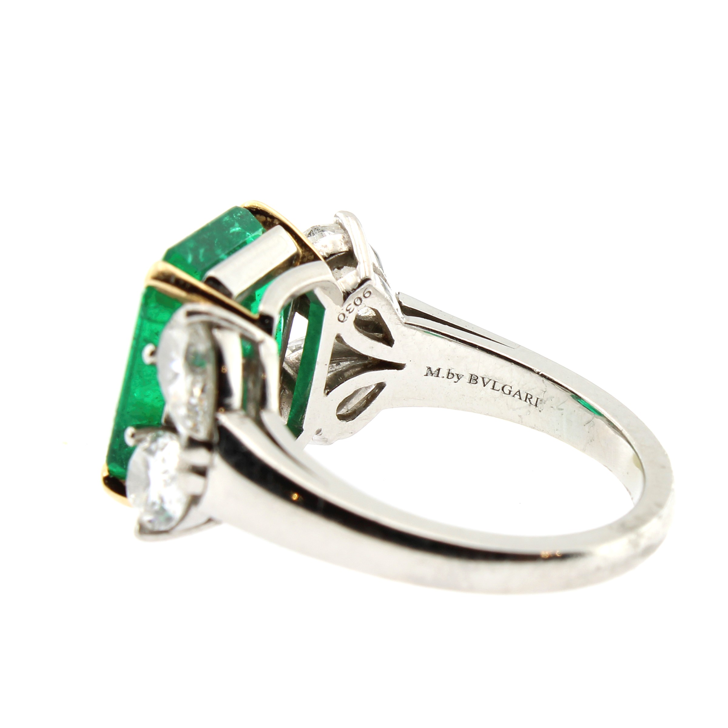 Bulgari anello con smeraldo naturale Colombiano