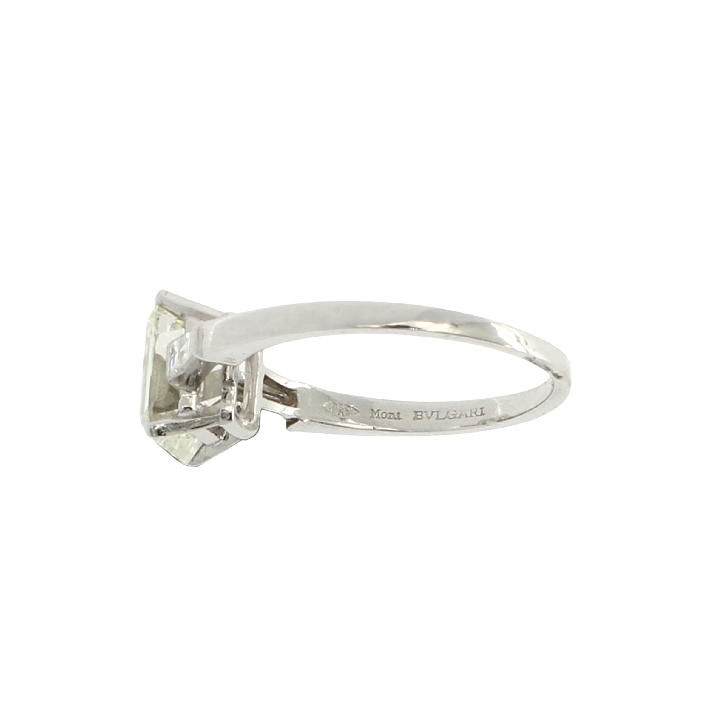 Bulgari Anello in Platino con Diamante Taglio Ottagonale a Gradini