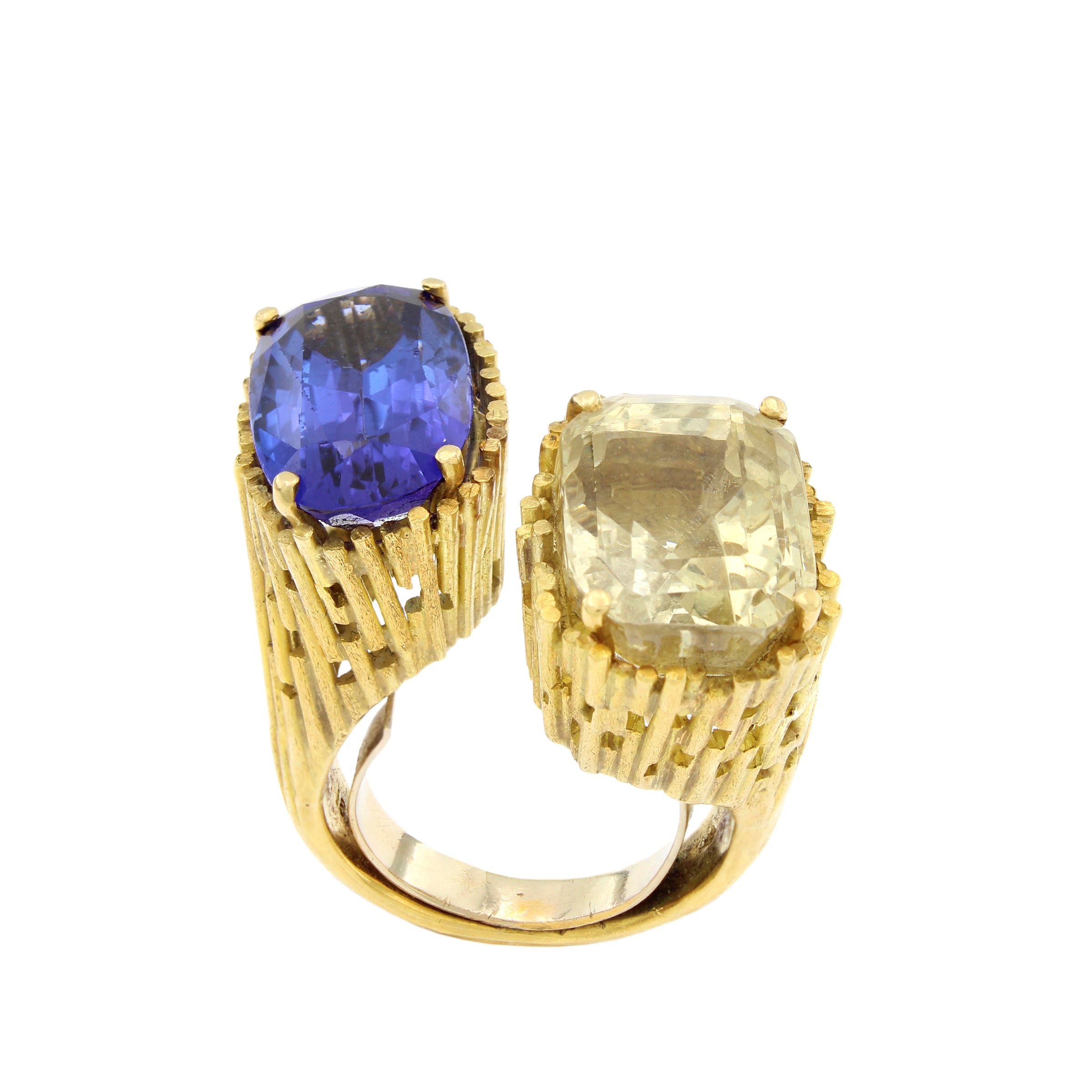 Anello Scultura in Oro Giallo 18kt