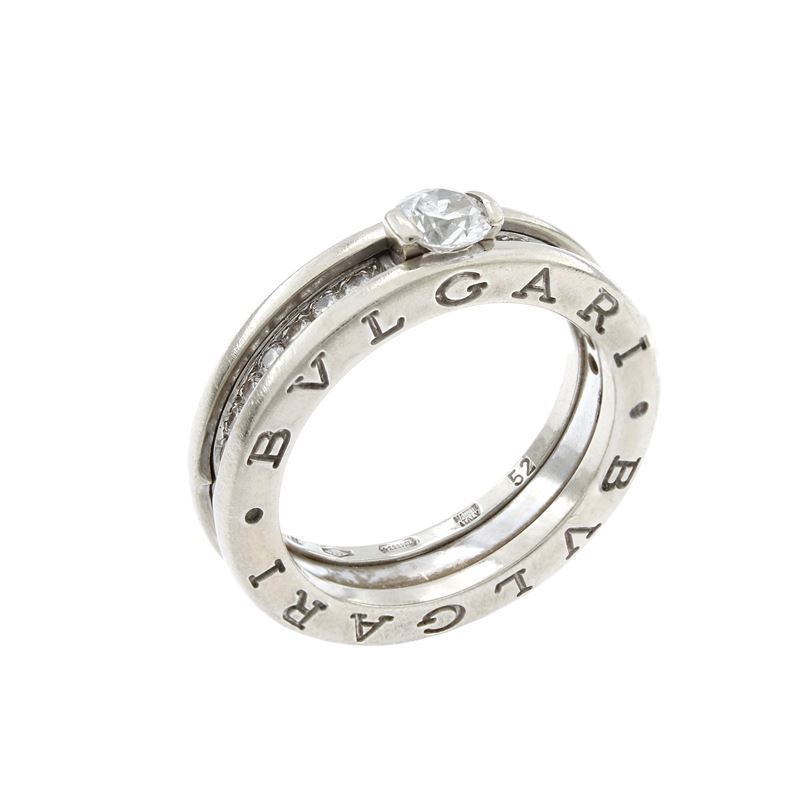 Bulgari Anello Solitario Collezione Bzero1