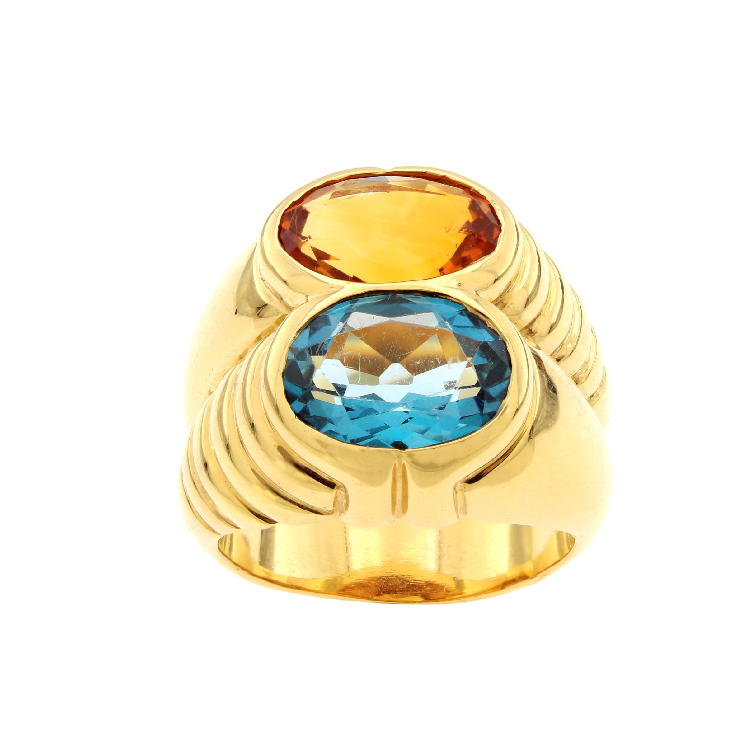 Bulgari anello collezione Doppio Baccellato