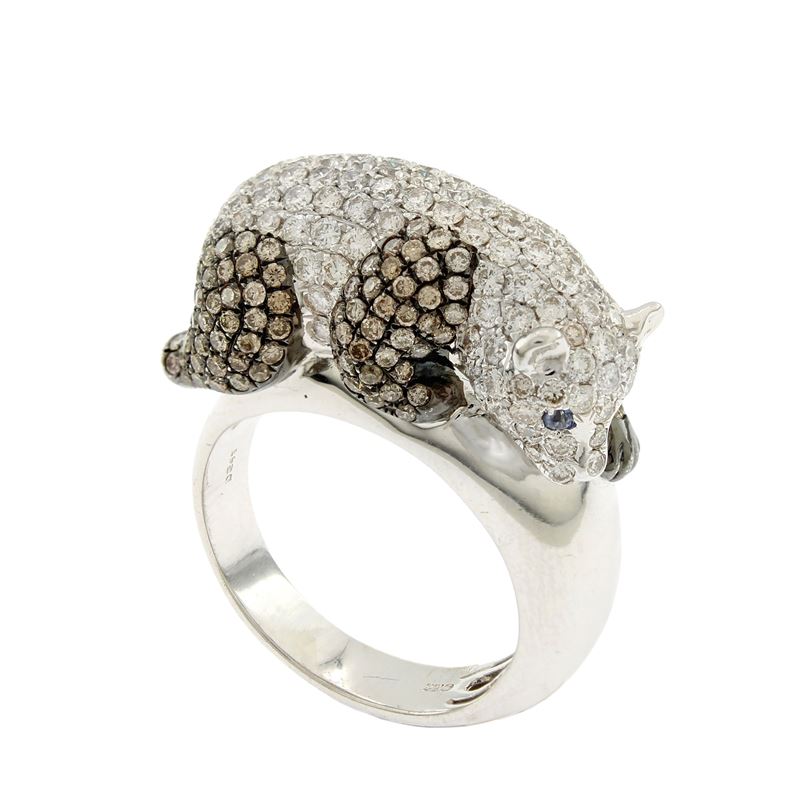Anello con Orsetto in Oro Bianco e Nero 18kt