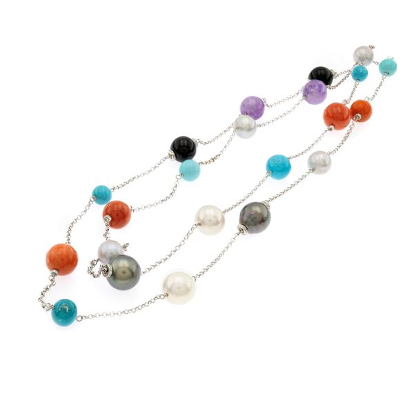 Lunga collana in oro bianco 18kt