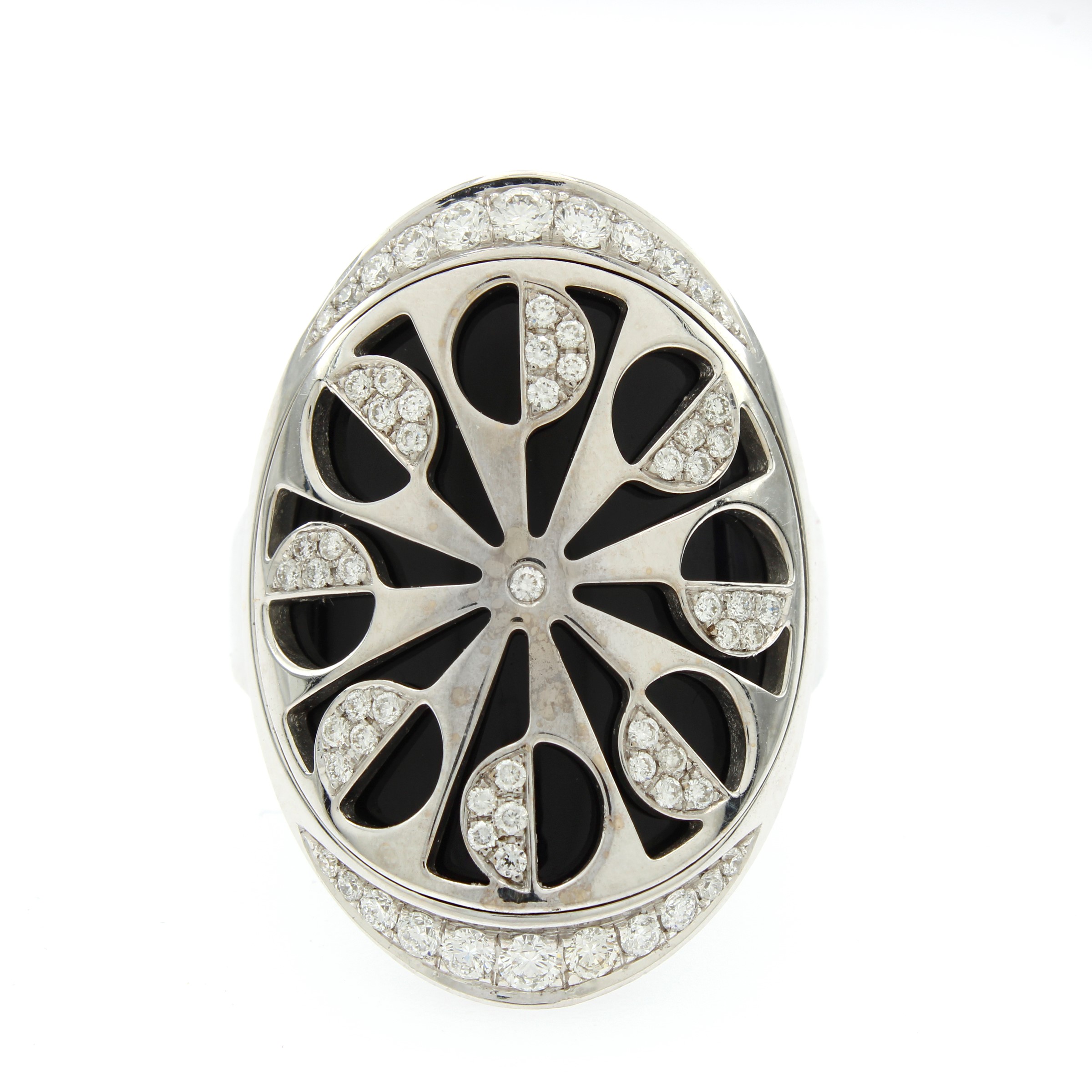 Anello in Oro Bianco 18kt Smalto Nero e Diamanti