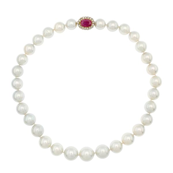 Collana ad un filo di perle South Sea