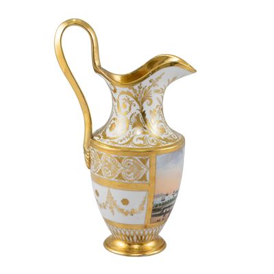 Caraffa in Porcellana Policroma Capodimonte