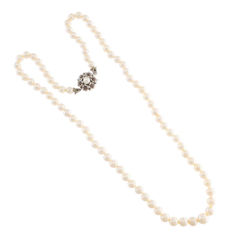 Collana Ad un Filo di Perle Coltivate