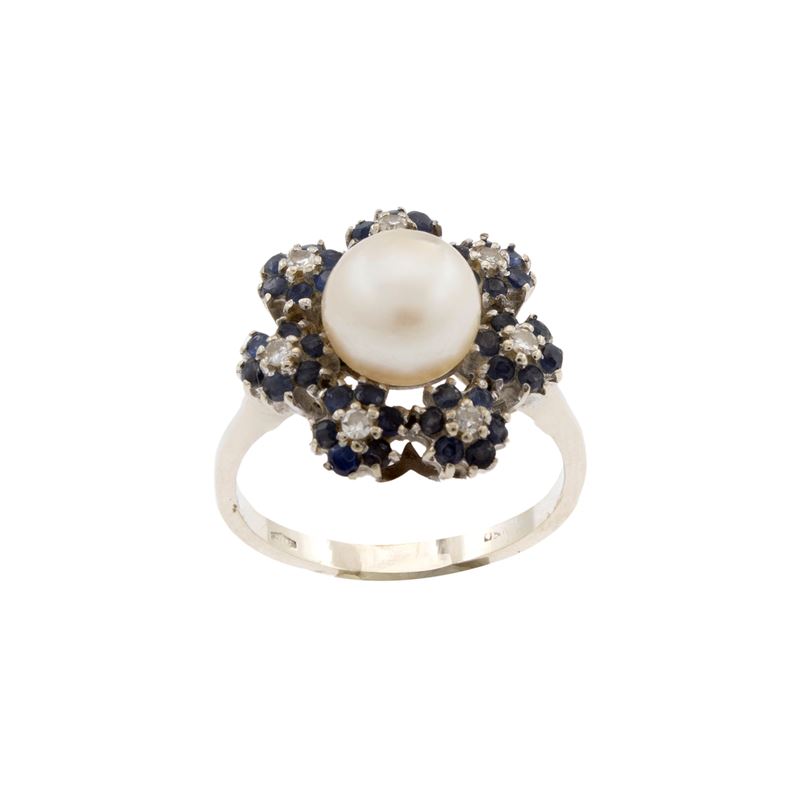 Anello in Oro Bianco 18kt Perla Zaffiri e Diamanti