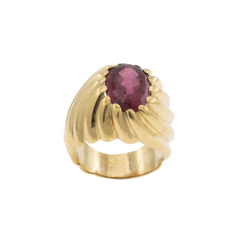 Anello in oro giallo 18kt con rubellite