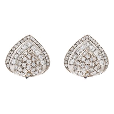 Orecchini a Lobo in Oro Bianco 18kt e Diamanti