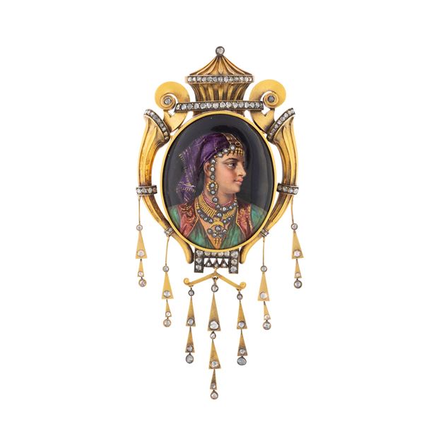 Antica spilla in oro e argento con miniatura in smalto policromo