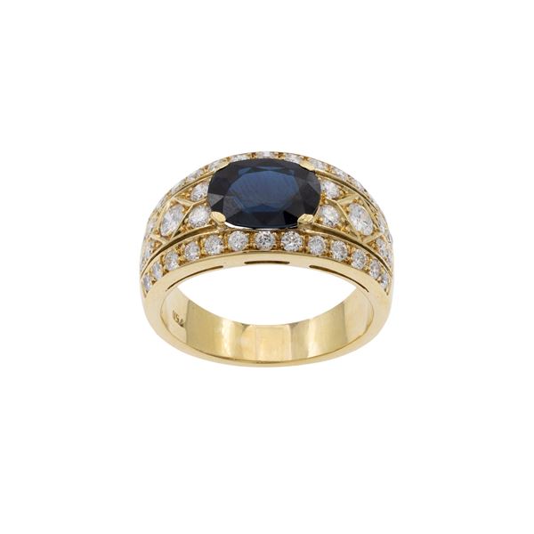 Anello in oro giallo 18kt zaffiro e diamanti