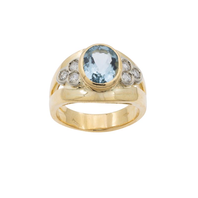 Anello in oro giallo 18kt acquamarina e diamanti