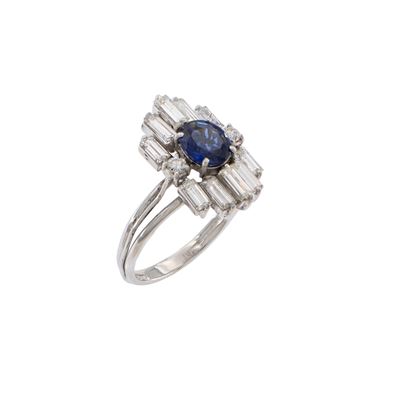 Anello in Oro Bianco 18kt Zaffiro e Diamanti