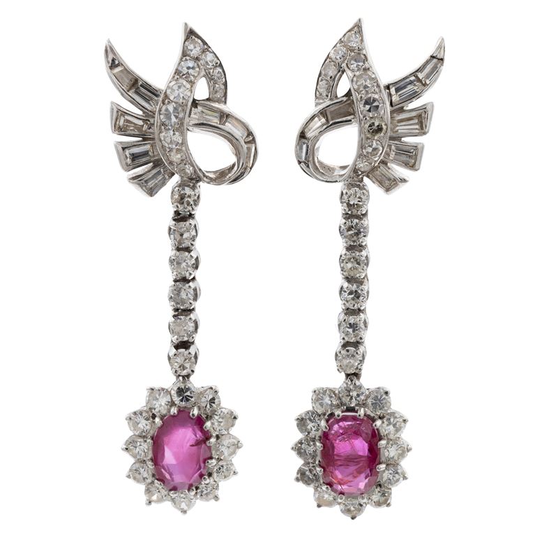 Orecchini Pendenti in Oro Bianco 18kt Rubini e Diamanti