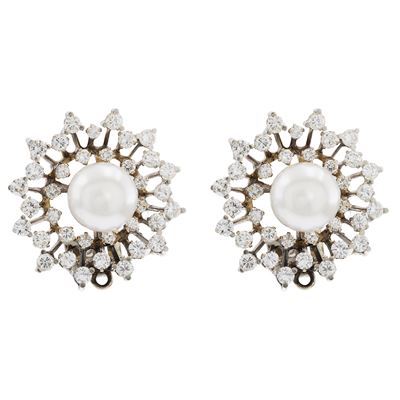 Orecchini a Lobo in Oro Bianco 18kt con Perle e Diamanti