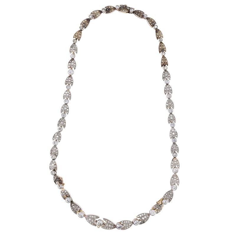 Antica collana in oro argento e diamanti