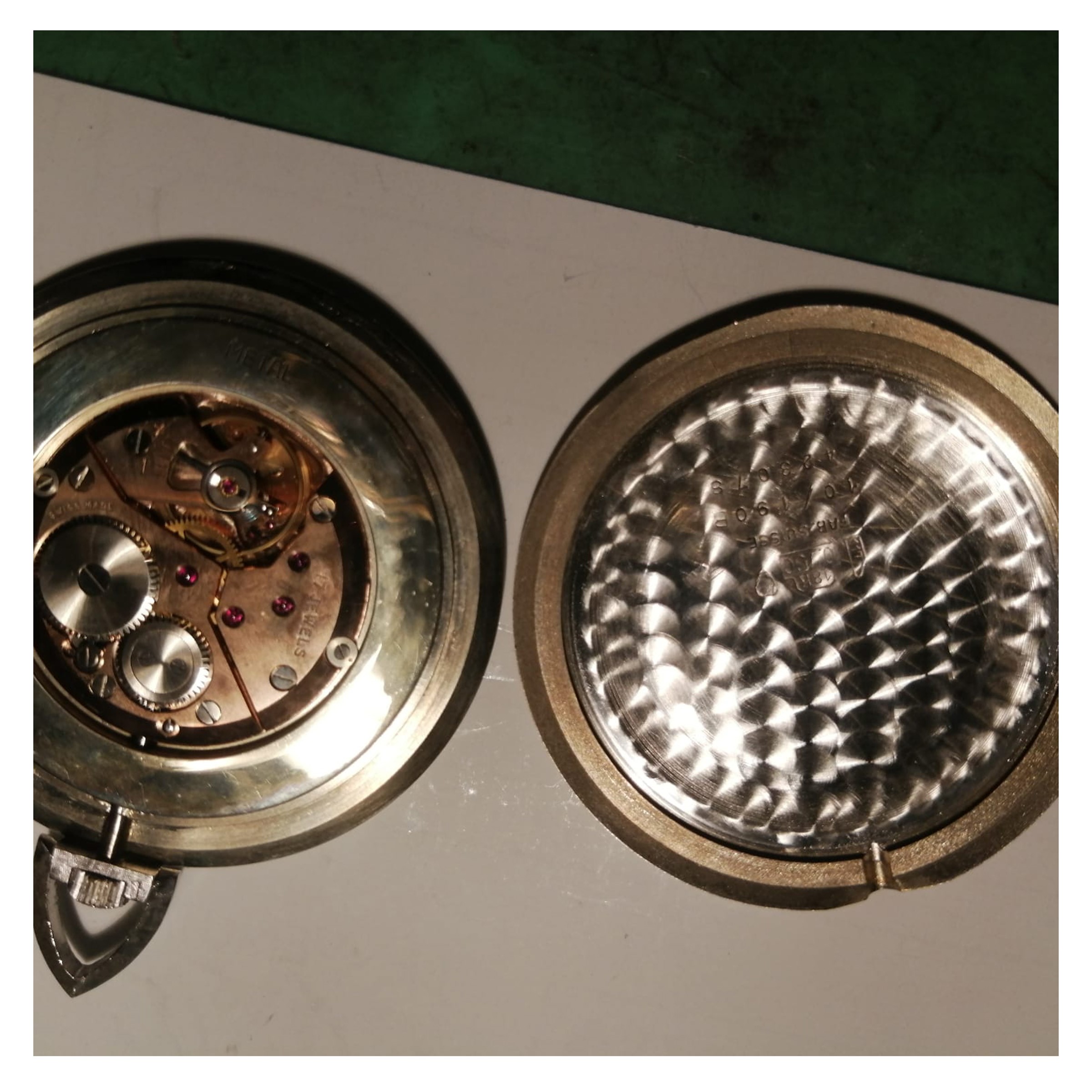 Orologio da Tasca con Chatelaine