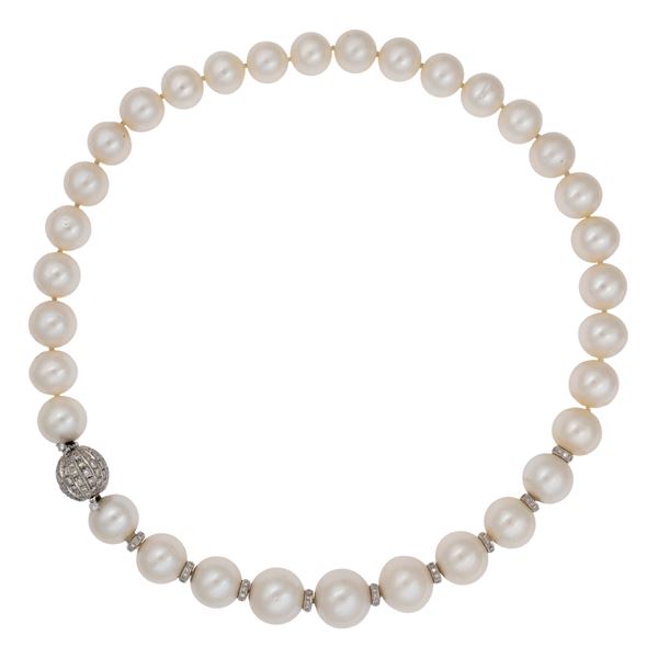 Collana ad un filo di perle australiane