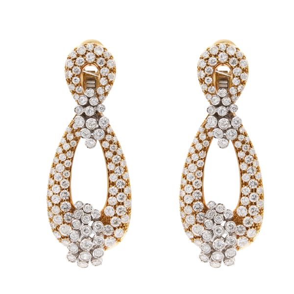 Orecchini pendenti in oro a due colori 18kt e diamanti