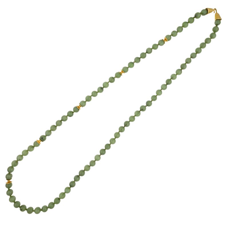 Lunga collana di sfere in giada con elementi e chiusura in oro giallo 18kt