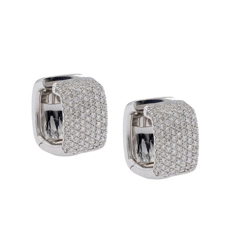 Orecchini Cerchi Quadrati in Oro Bianco 18kt e Diamanti