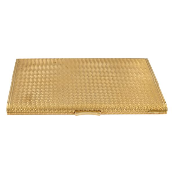 Trousse portasigarette in oro giallo 18kt