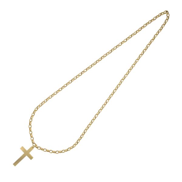 Lunga collana con pendente Croce