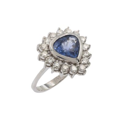 Anello in Oro Bianco 18kt e Zaffiro Naturale Taglio a Cuore