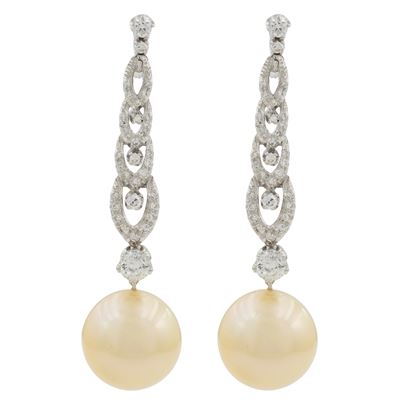 Orecchini Pendenti in Oro Bianco 18kt Perle Golden South Sea e Diamanti