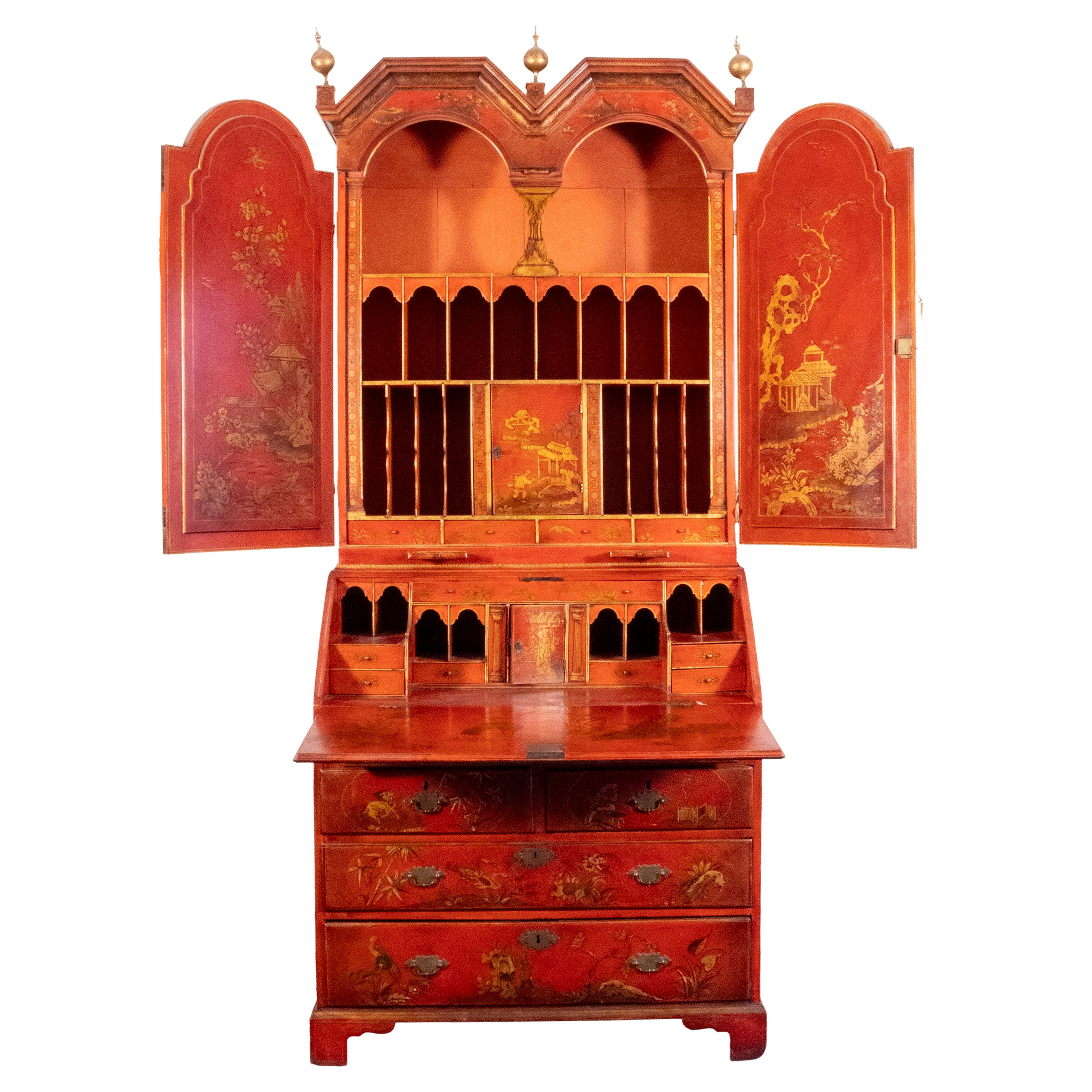 Trumeau in legno laccato rosso, dorato e decorato a chinoiserie