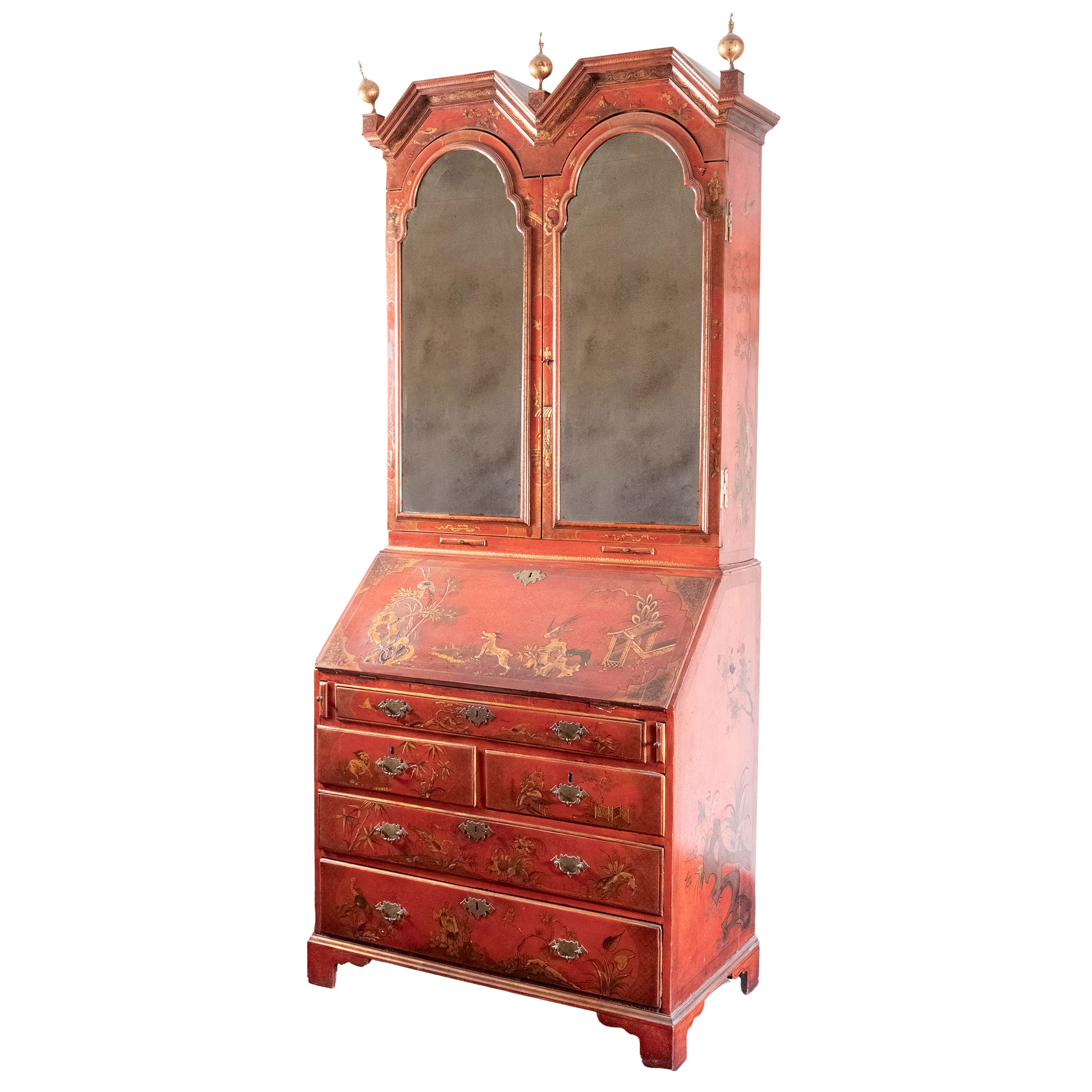 Trumeau in legno laccato rosso, dorato e decorato a chinoiserie