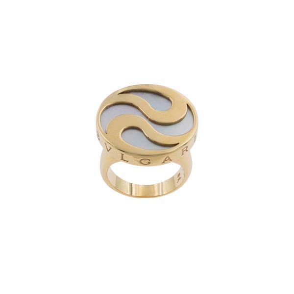 Bulgari anello girevole modello Yin Yang
