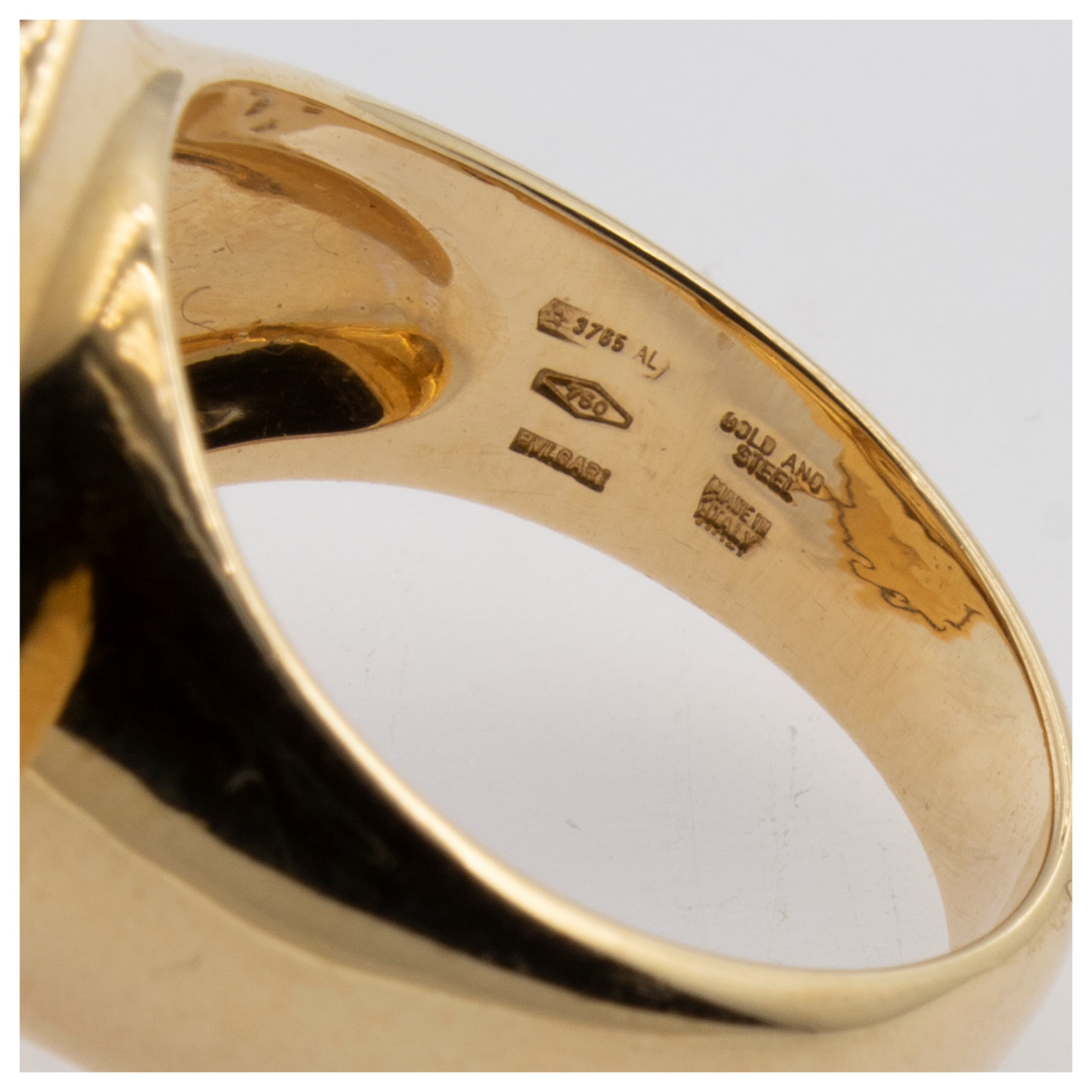 Bulgari anello girevole modello Yin Yang