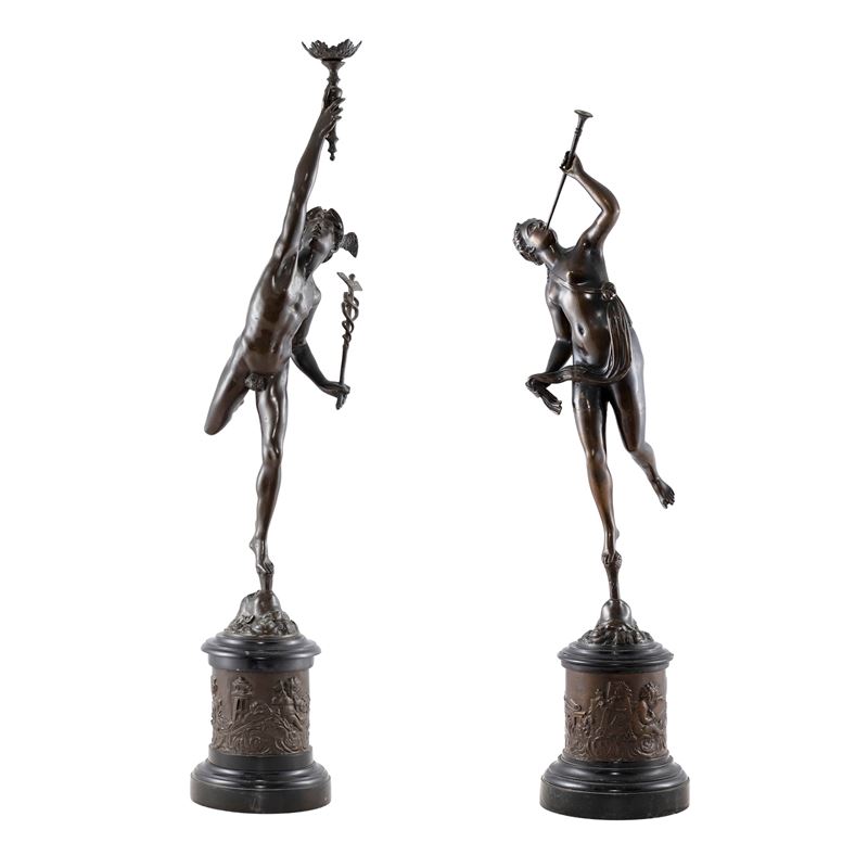 Coppia di Sculture in Bronzo Patinato e Marmo