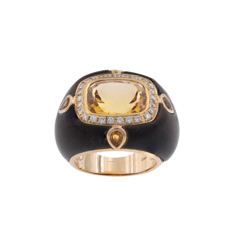 Anello in Oro Giallo 18kt Legno Quarzo Citrino e Diamanti