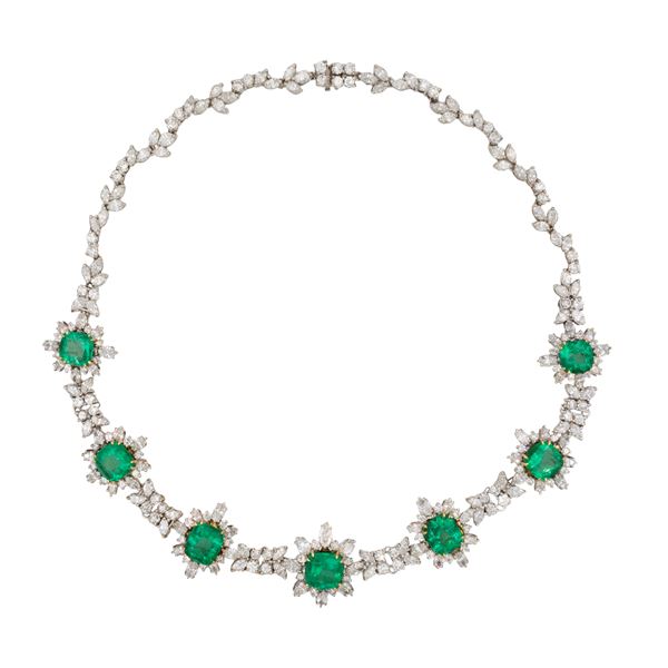 Importante collana con smeraldi Colombiani naturali e diamanti