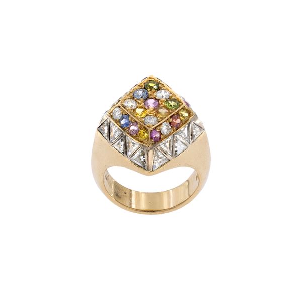Petochi anello a motivo geometrico in oro giallo 18kt